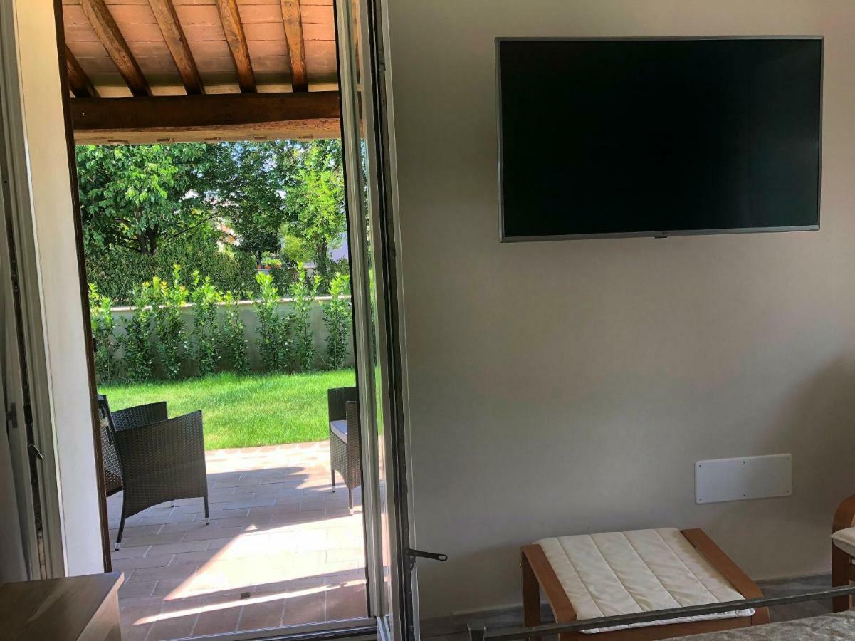 פוליניו Villa Pirignano מראה חיצוני תמונה