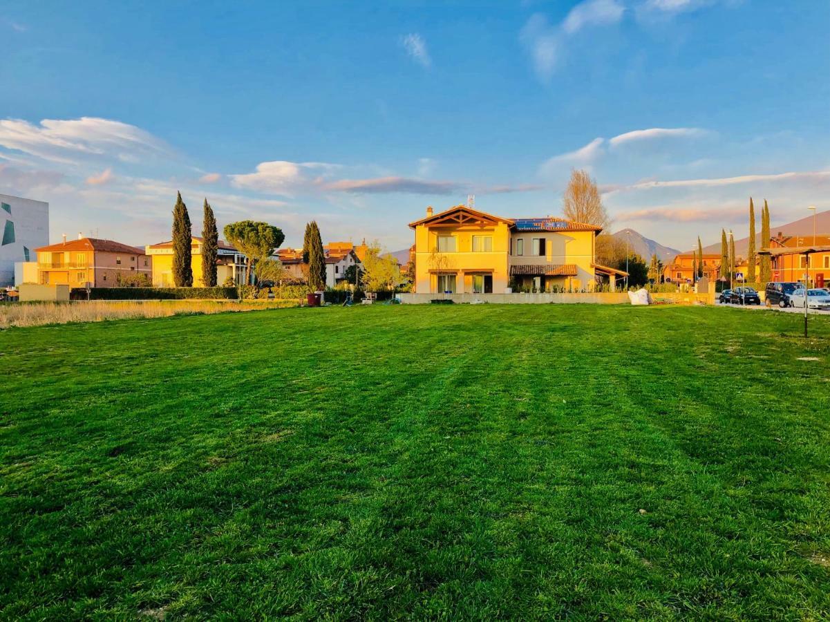 פוליניו Villa Pirignano מראה חיצוני תמונה